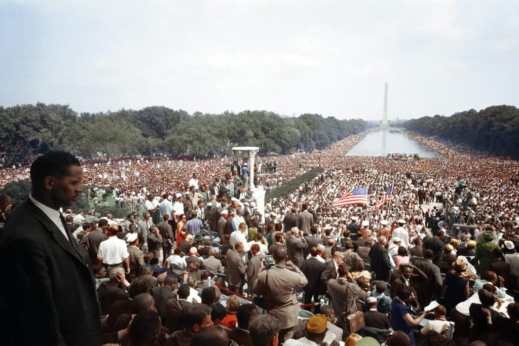 El famoso discurso de Martin Luther King "I have a dream" buscaba, precisamente la equidad racial a través de la participación social